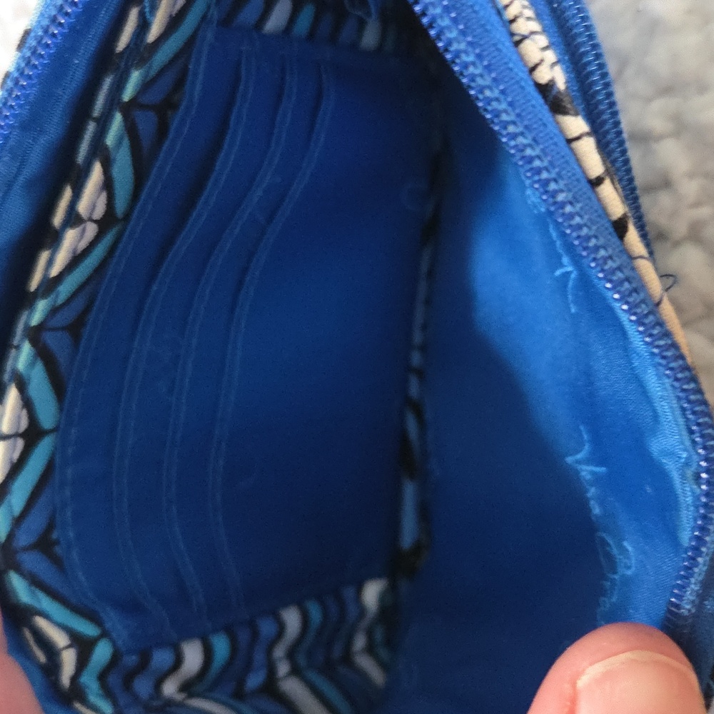 Vera Bradley Blue Black Cream Floral Wristlet Wallet - Picture 4 of 6